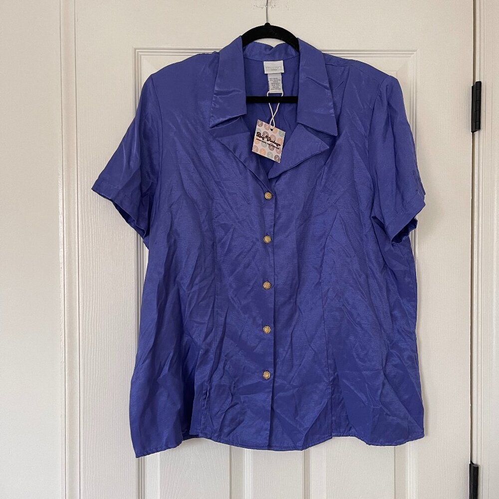 vintage shirt with gold buttons (plus size)